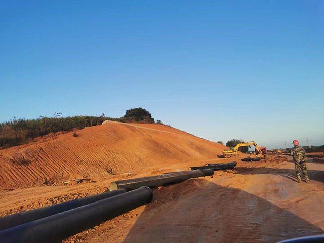 蘄春城南路網(wǎng)、雷溪河還建房EPC總承包工程